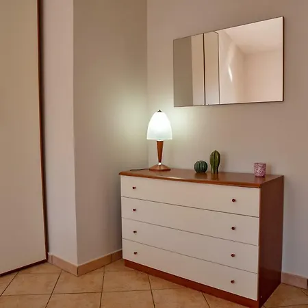 Le Di Porto Ada *