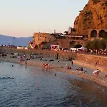 Le Di Porto Ada Villa Pizzo (Calabria)