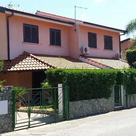 Le Ville Di Porto Ada