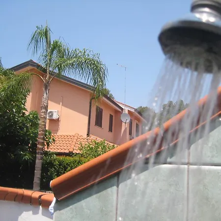 Le Di Porto Ada Villa *