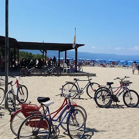 Le Di Porto Ada Villa