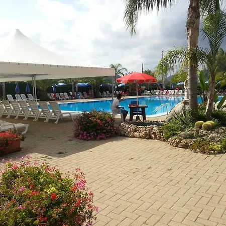 Le Ville Di Porto Ada Villa Pizzo (Calabria)