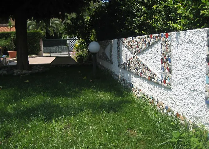 Le Di Porto Ada ヴィラ ピッツォ