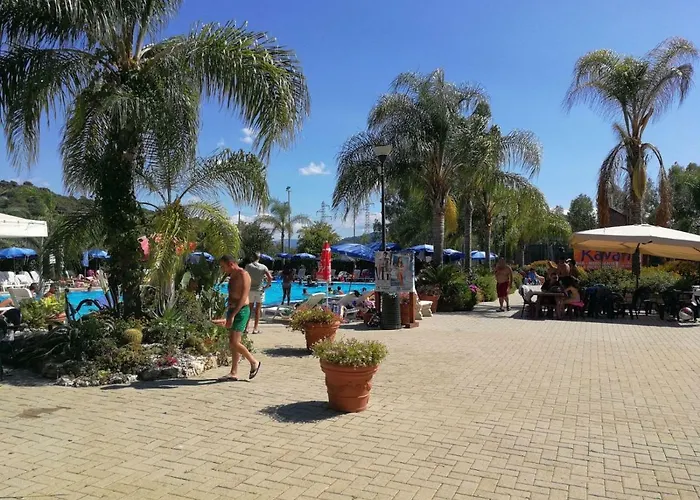 Le Di Porto Ada * Pizzo (Calabria)